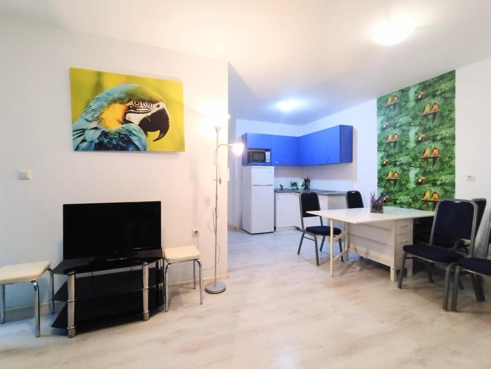 Private Apartment With Parking And Pool 巴尔奇克 外观 照片