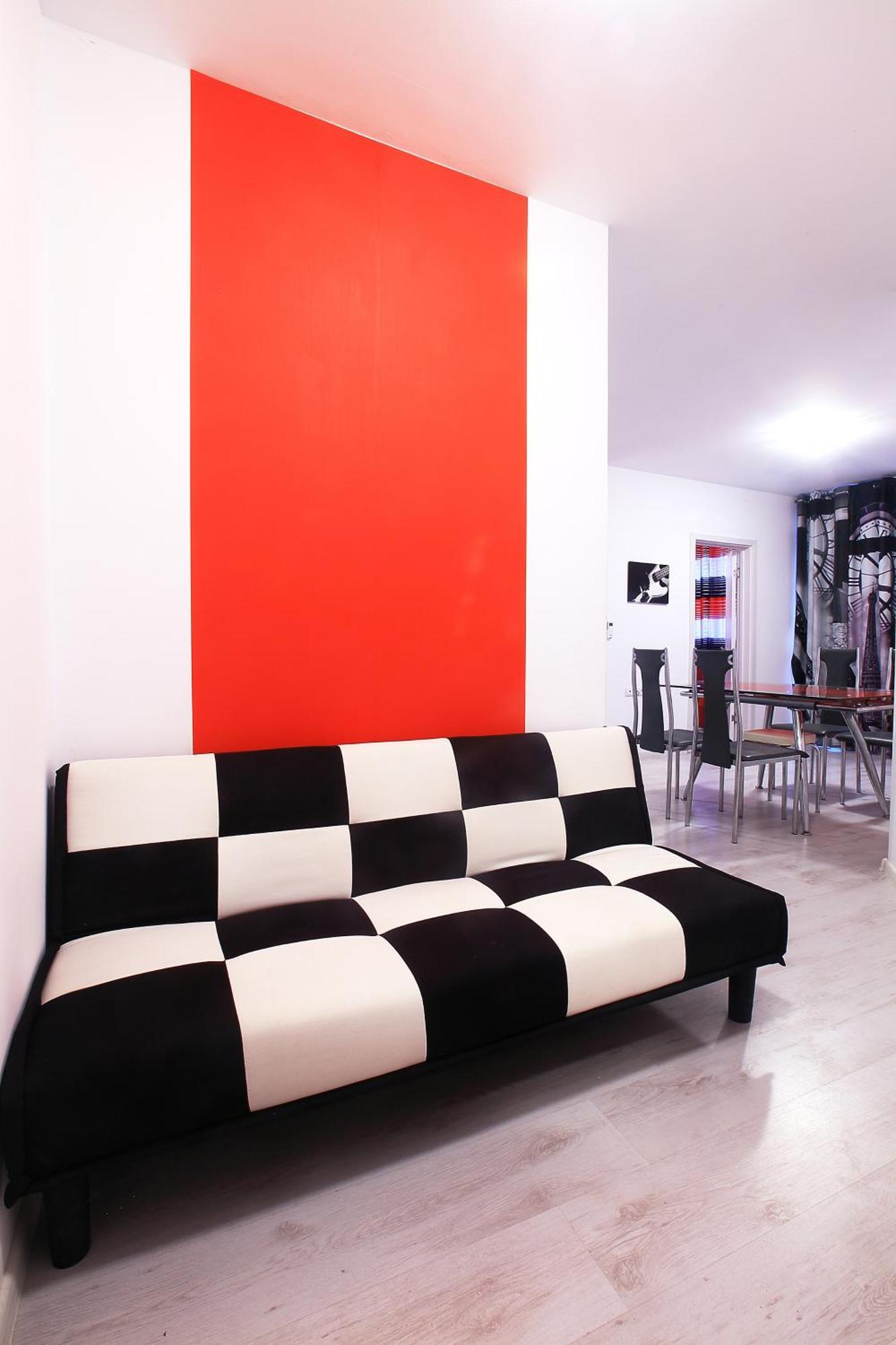 Private Apartment With Parking And Pool 巴尔奇克 外观 照片