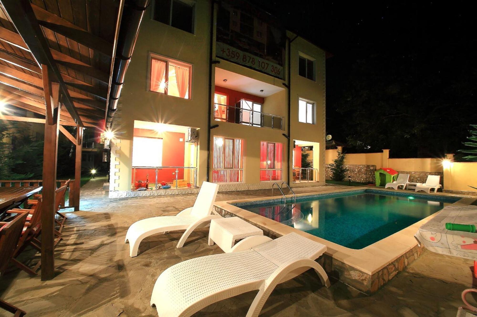 Private Apartment With Parking And Pool 巴尔奇克 外观 照片