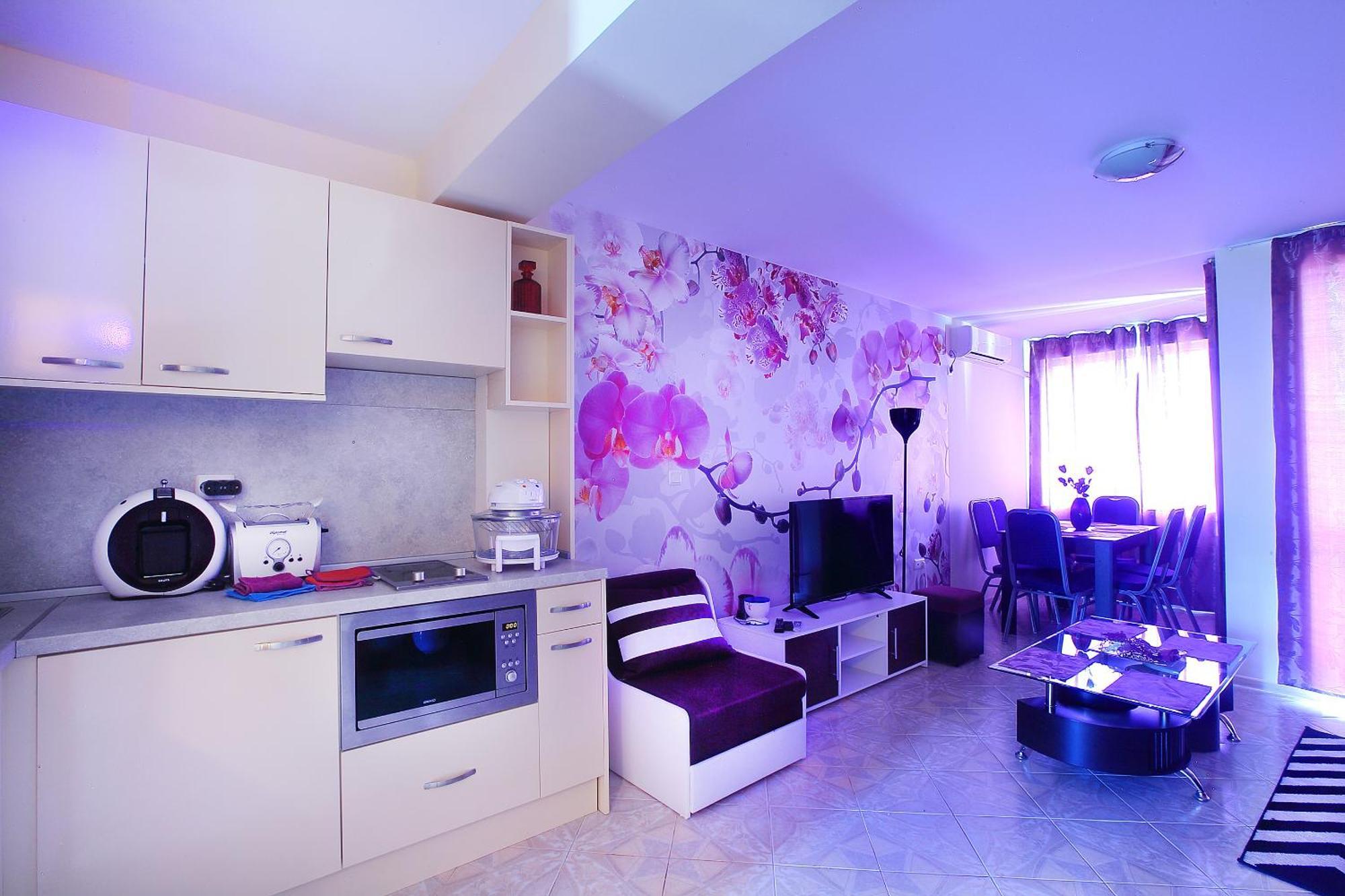 Private Apartment With Parking And Pool 巴尔奇克 外观 照片