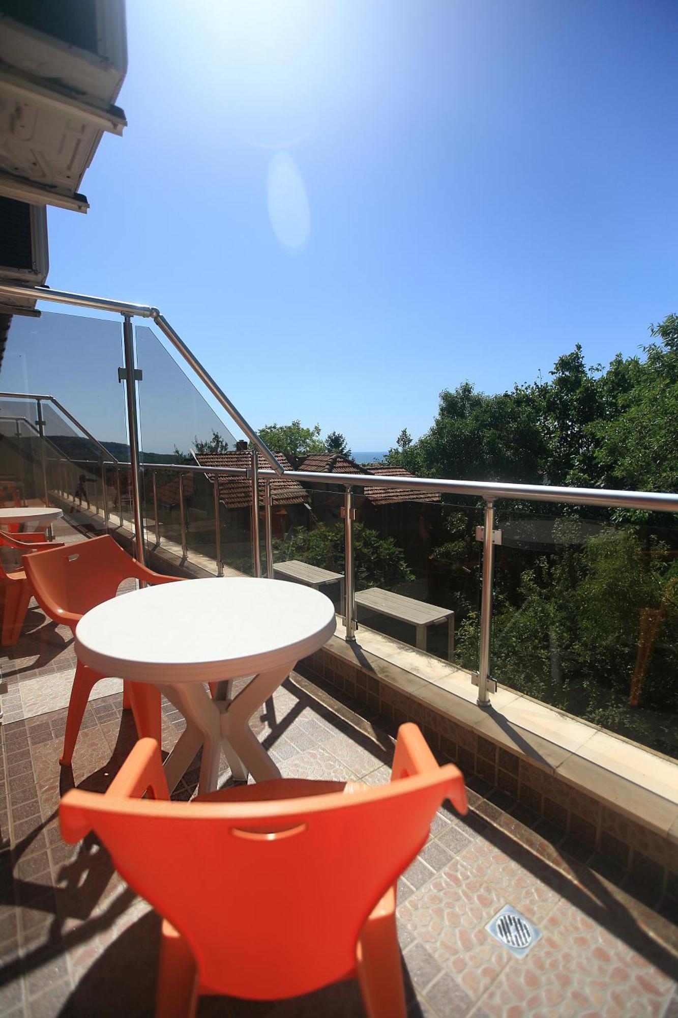 Private Apartment With Parking And Pool 巴尔奇克 外观 照片